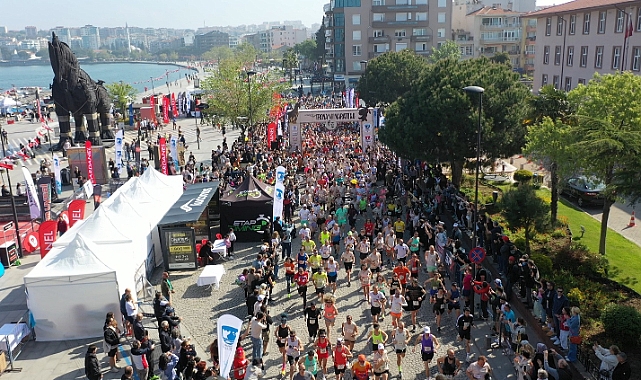 Saucony Troya Yarı Maratonu renkli görüntülere sahne oldu