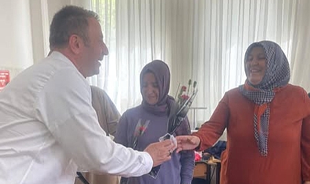 AK Parti Çan İlçe Teşkilatı’ndan Anneler Günü ziyareti