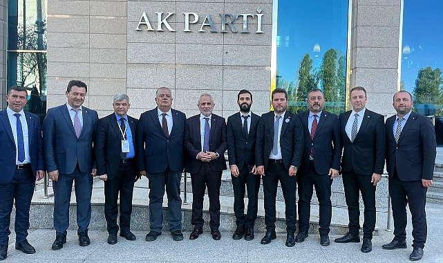 AK Parti Çanakkale Teşkilatı Ankara’da İlçe Teşkilatları toplantısı’nda buluştu