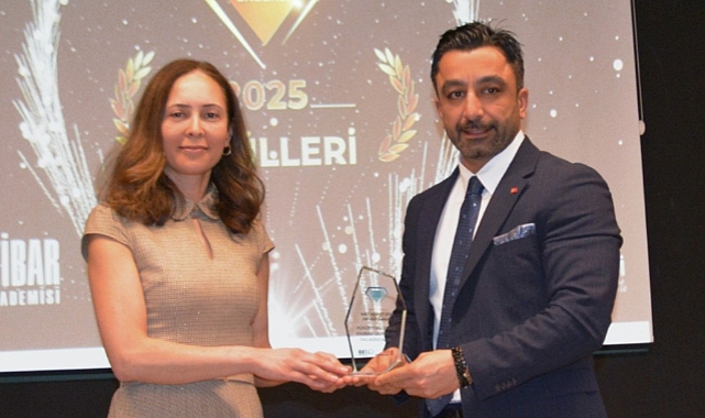AKSA Doğalgaz, enerji sektörünün en itibarlı markası seçildi