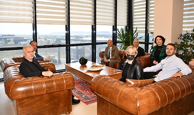 Bozcaada Belediye Başkanı Yahya Göztepe’den ÇTSO Başkanı Selçuk Semizoğlu’na Ziyaret