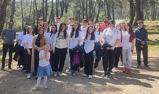 Çan İbrahim Bodur Anadolu Lisesi at çiftliğinde