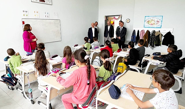 Çan Kaymakamı Dr. Emre Nebioğlu’ndan İstiklal İlkokulu’na ziyaret