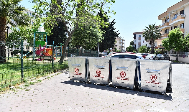 Çanakkale'de çöp konteynerleri yenileniyor