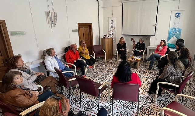 Çanakkale'de  'Kentte Kadın Emeği' konulu forum gerçekleştirildi