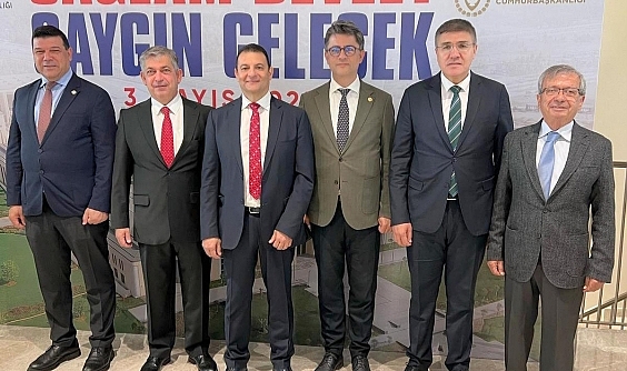 ÇOMÜ Rektörü Prof. Dr. R. Cüneyt Erenoğlu Kıbrıs'ta üniversiteler arası iş birliği görüşmeleri gerçekleştirdi