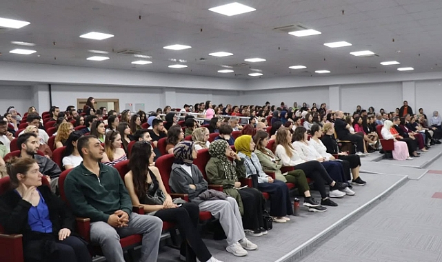 ÇOMÜ ve İl Millî Eğitim Müdürlüğü’nden öğretmen adaylarına “Maarif Modeli” eğitimi