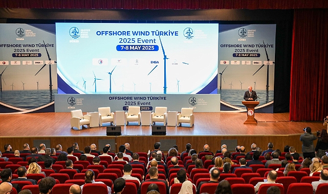 "Denizüstü Rüzgar Enerjisi Türkiye 2025 Konferansı" ÇOMÜ’de gerçekleştirildi
