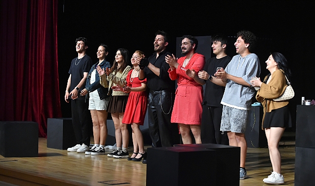 Gençlik Günleri'nde tiyatro coşkusu sürüyor