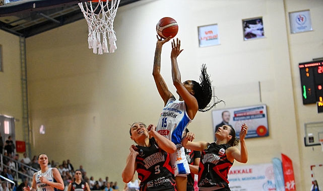 J&amp;M Çanakkale Belediyespor final serisine galibiyetle başladı! Seride durum 1-0