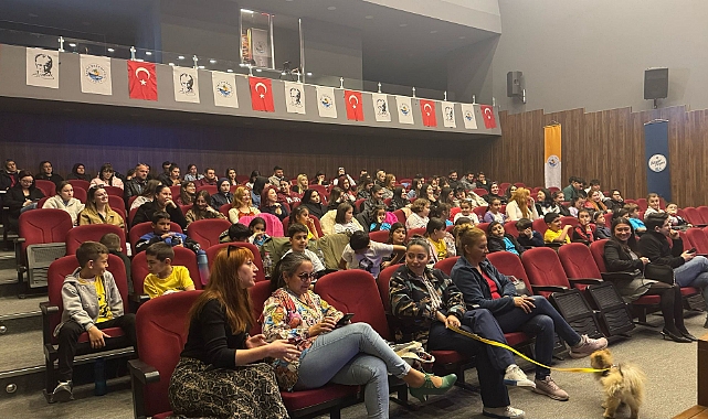 Minik Kalplerden Sokak Hayvanlarına “Bir Kap Mutluluk”
