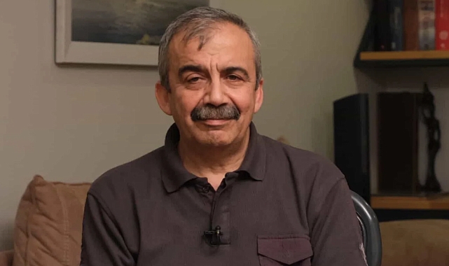 Sırrı Süreyya Önder hayatını kaybetti