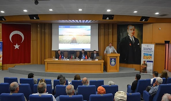 “Tarımda Gelecek İçin Öngörüler” semineri Çanakkale Ticaret Borsasında düzenlendi