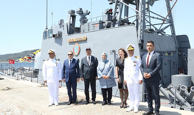 Vali Toraman, 19 Mayıs etkinlikleri kapsamında TCG Rüzgar Gemisi’ni ziyaret etti