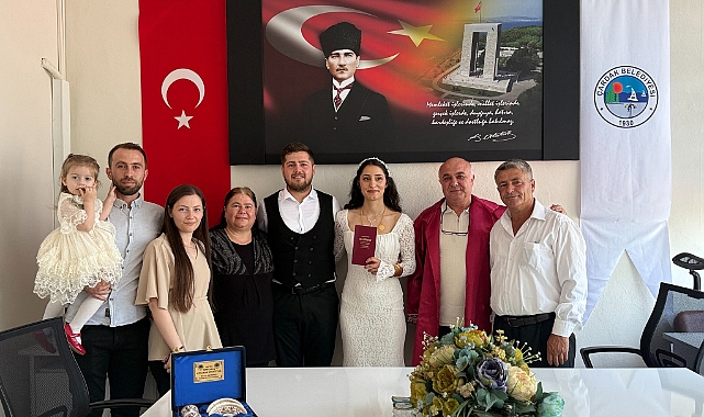 Başkan Semerci genç çiftin nikahını kıydı