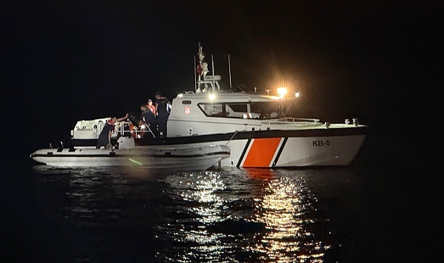 Çanakkale Boğazı’nda 6’sı Çocuk 18 Kaçak Göçmen Yakalandı
