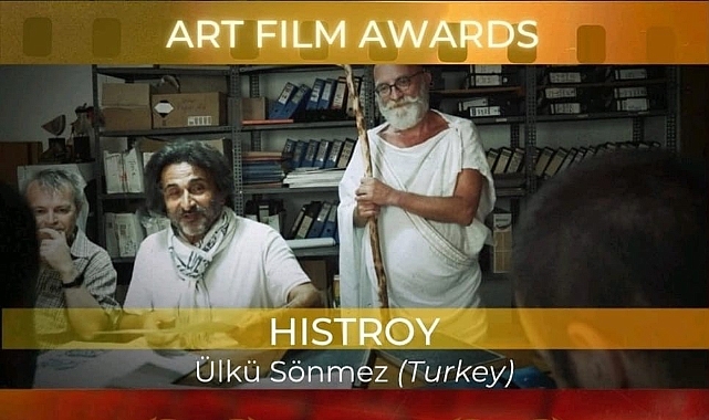 Çanakkale’den Üsküp’e Sanat Yolculuğu: “HisTroy” Filmi Üsküp’ten 4 Ödülle Döndü!