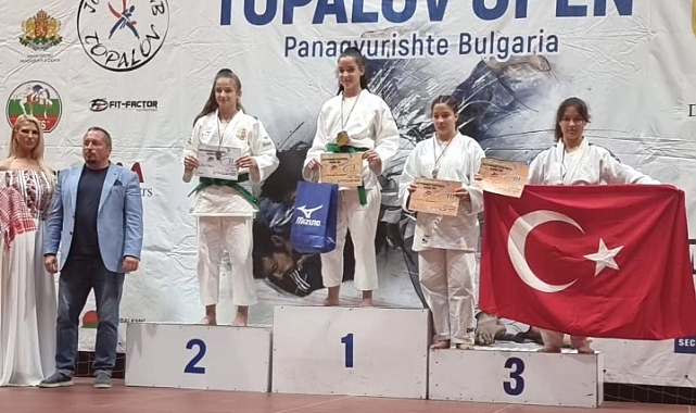 Ecem Özden’den Uluslararası Judo Turnuvasında Bronz Madalya
