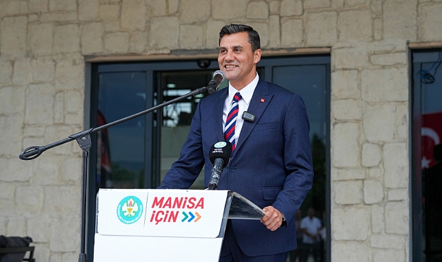 Manisa Büyükşehir Belediye Başkanı Ferdi Zeyrek hayatını kaybetti