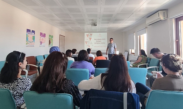 Sağlıklı Hayat Merkezi Personeline iletişim becerileri eğitimi verildi