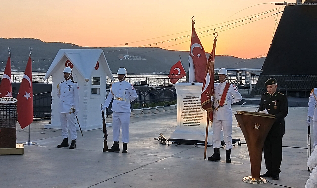 "Türkiye Şehitlerini Anıyor" programı Çanakkale'de duygusal anlara sahne oldu