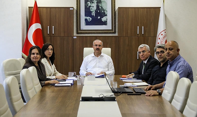 Vali Ömer Toraman'dan Çevre, Şehircilik ve İklim Değişikliği İl Müdürlüğü’ne Ziyaret