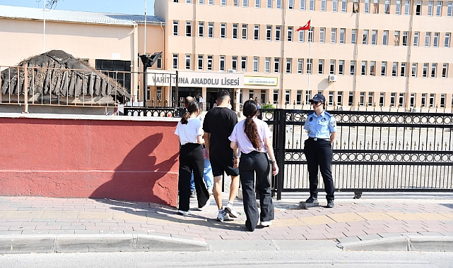 YKS başladı, Çanakkale Belediyesi’nden “sessizlik günü” çağrısı