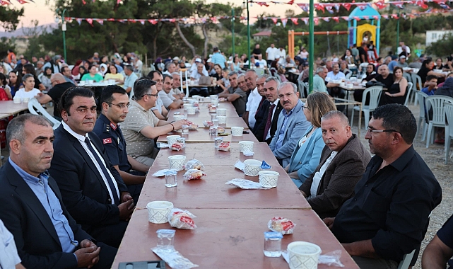 "Alevi-Bektaşi İftarında Birlik Sofrası: Çanakkale Valisi Vatandaşlarla Buluştu"