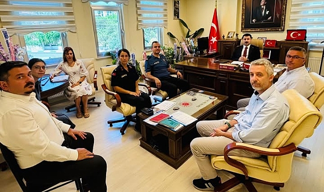 Ayvacık’ta 15 Temmuz Hazırlıkları Başladı: Kurumlar Komitede Buluştu