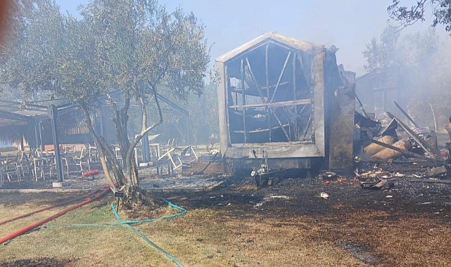 Ayvacık'ta restoranın mutfağında çıkan yangın korkuttu
