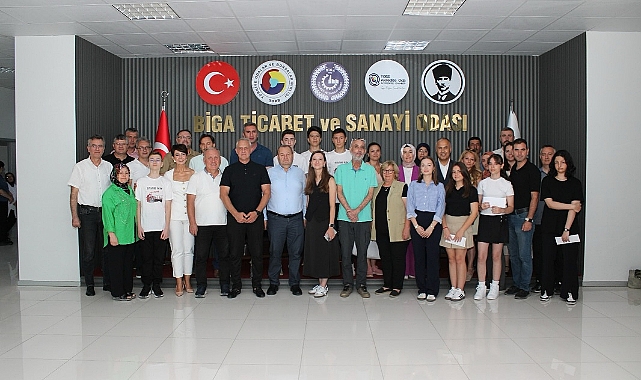 Biga TSO’dan LGS Birincilerine Anlamlı Ödül Töreni