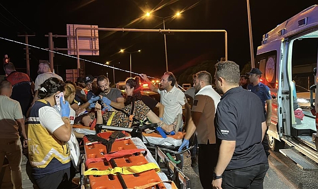 Çanakkale'de Gece Yarısı Korkunç Kaza: 8 kişi yaralandı