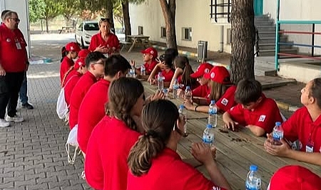 Çanakkale Koleji’nin Desteklediği TÜBİTAK Yaz Kampı Başladı: Bilimle Dolu “Sihirli Dünyalara” Yolculuk