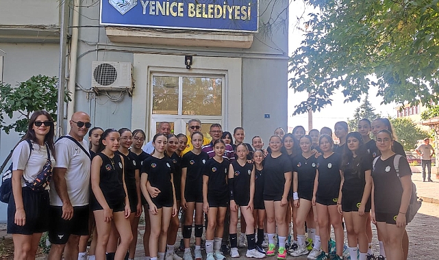 Emin İmen Spor Akademisi’nden Başkan Acar'a ziyaret