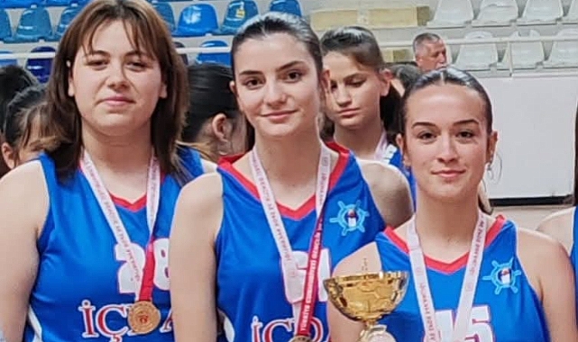 İÇDAŞ'ın Genç Basketbolxuları Türkiye Şampiyonasında İlk 8 de
