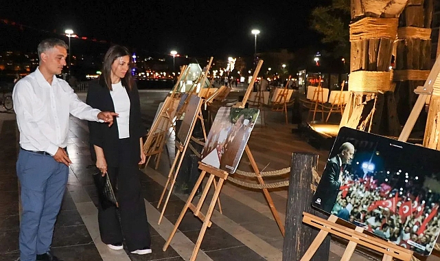 İl Millî Eğitim Müdürü Mine Hayta, “Zaferin Adı Türkiye” Temalı Resim Sergisini Ziyaret Etti