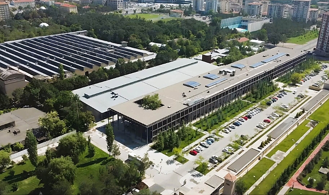 Kayıt Olmadan Önce İyi Düşünün! Abdullah Gül Üniversitesi Lisans Yönetmeliğinde Değişikliğe Gidildi!