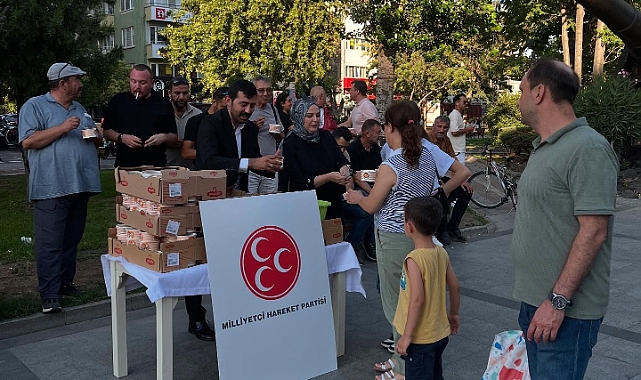 MHP Çanakkale Teşkilatından Muharrem Ayında Aşure İkramı