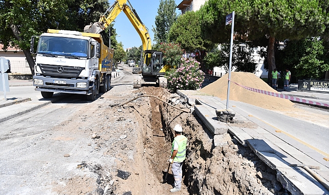 Stadyum Caddesi'nde çalışmalar sürüyor
