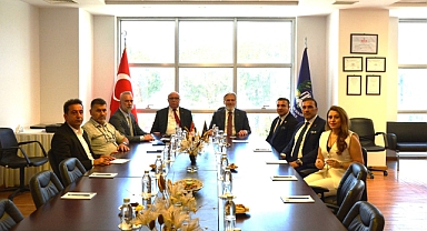 Yeniden Refah Partisi Heyetinden Çanakkale Ticaret Borsası'na Ziyaret