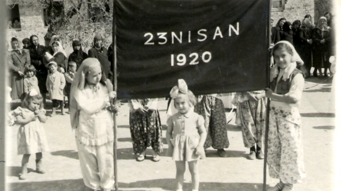Bir zamanlar Küçükkuyu'da 23 Nisan