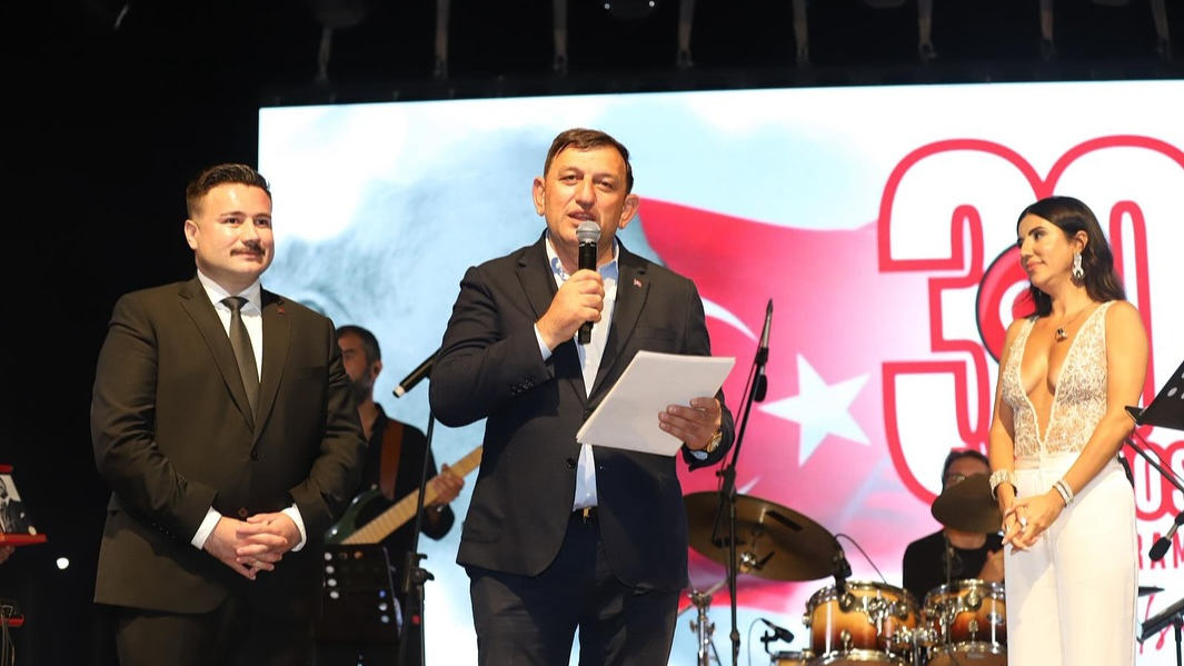 Gökçeada’da 30 Ağustos Zafer Bayramı Coşkusu Konserle Kutlandı