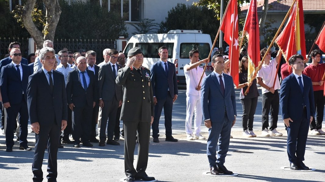 Gelibolu’da Atatürk’ün İlçeye Gelişinin 97. Yılı Anıldı