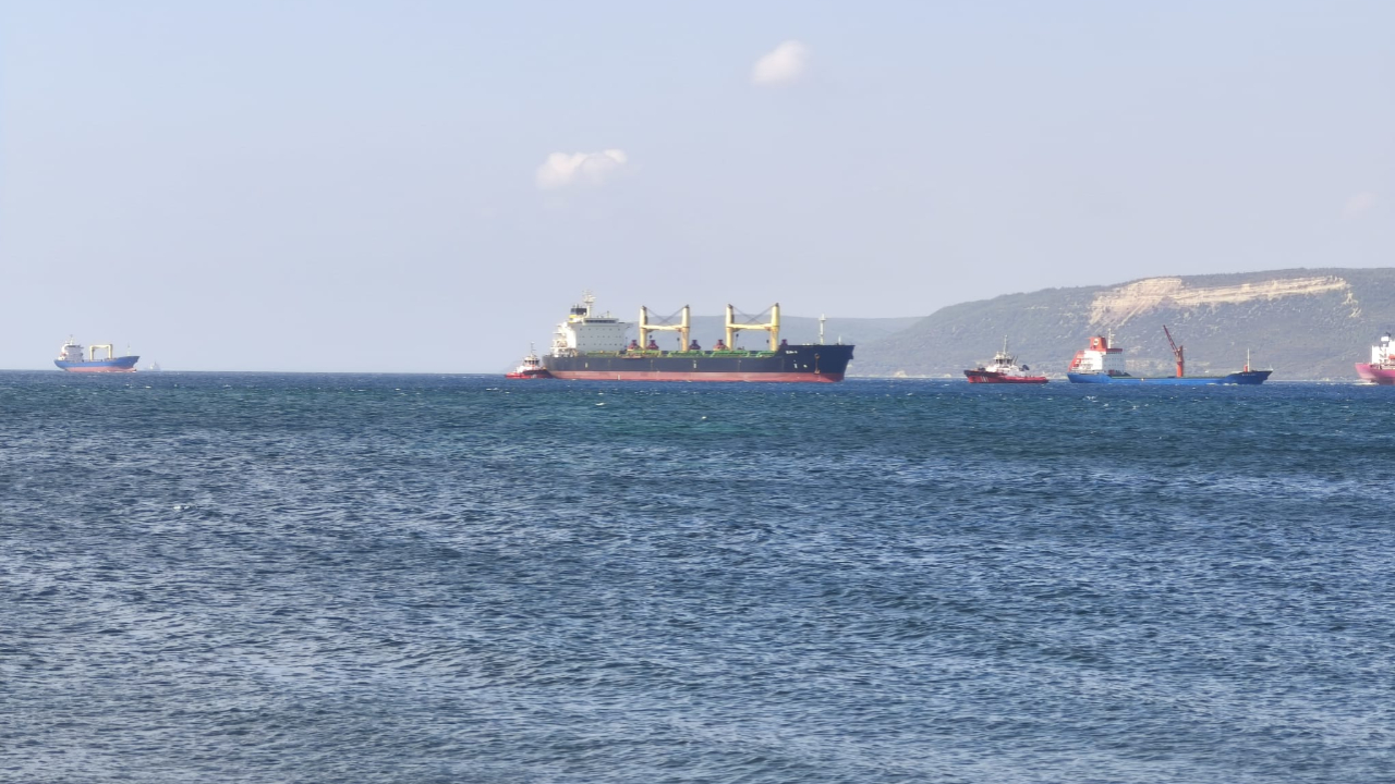 Çanakkale'de boğaz trafiği normale döndü