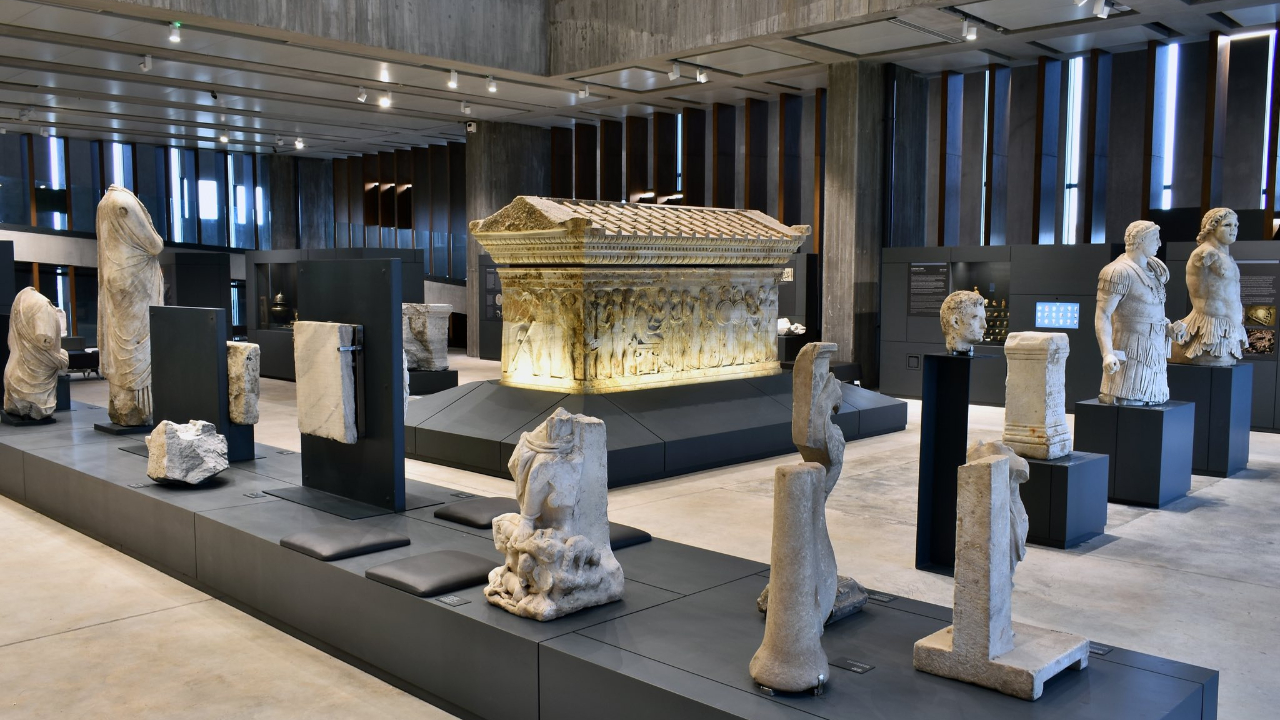 Troya Müzesi’nde Hadrian Açısı Ziyaretçilerini Bekliyor