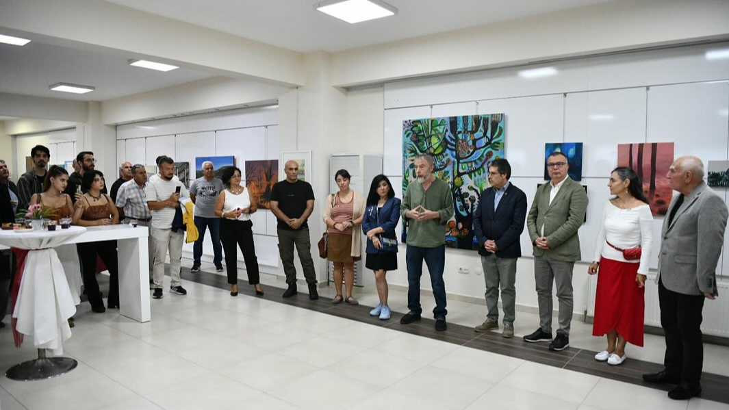 Kepez’de “Doğayla Barışık 3” Resim Sergisi Açıldı
