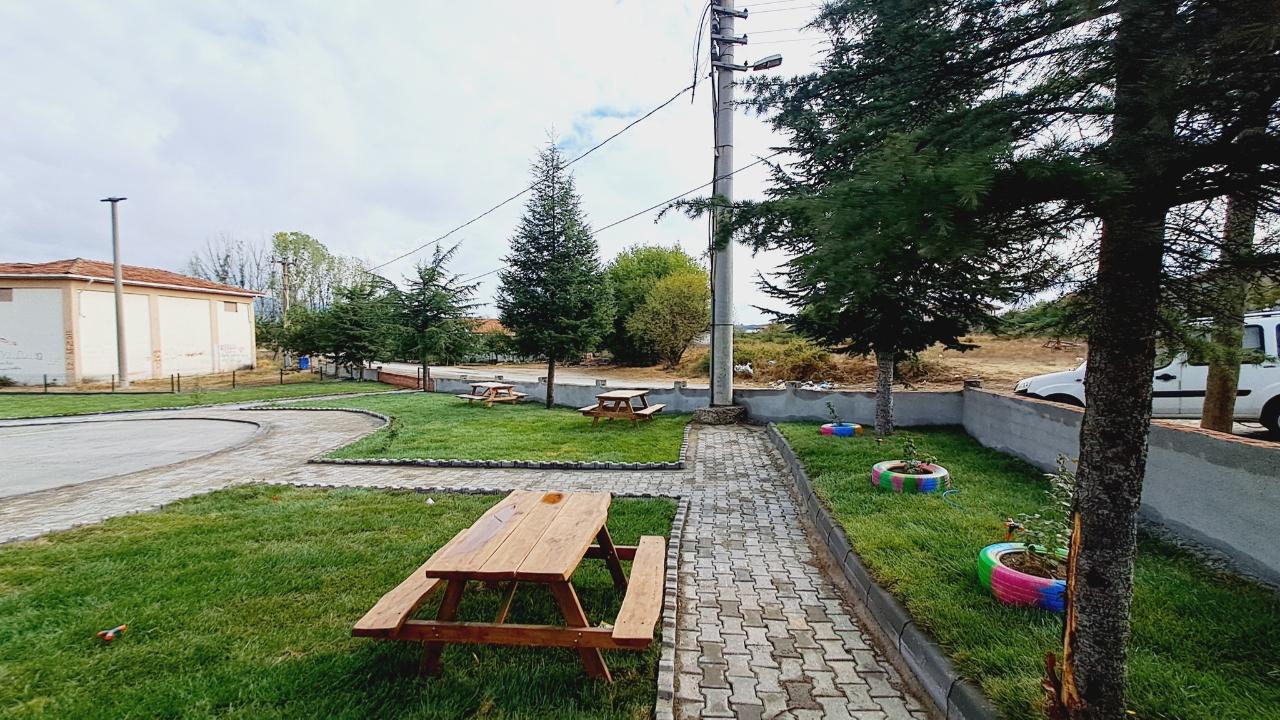 Kalkım’da Park Düzenleme ve Bakım Çalışmaları Sürüyor