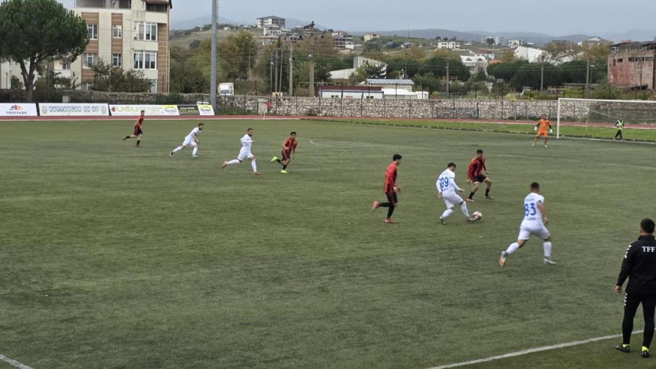 4 Gol Attı, Zirveyi Zorluyor! Bigaspor'dan Ligin Favorisine Gözdağı