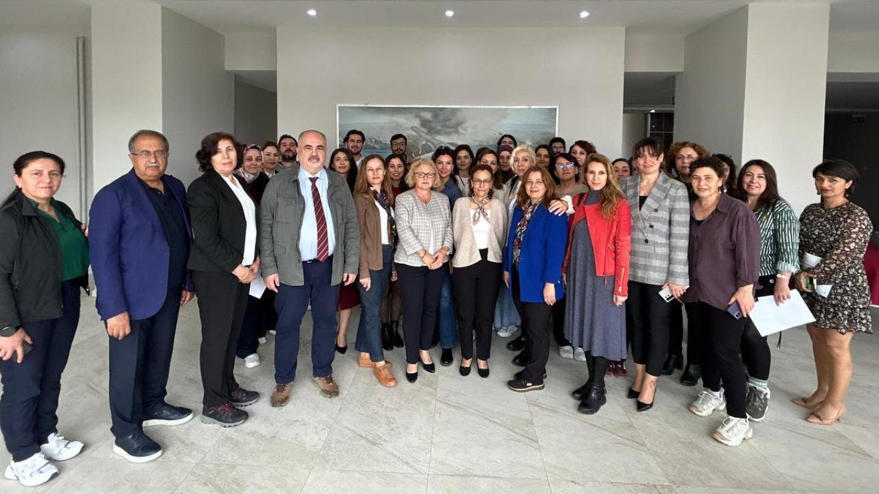 Acil Obstetrik Bakım Eğitimi Çanakkale'de Tamamlandı! Anne Sağlığında Yeni Dönem Başlıyor.