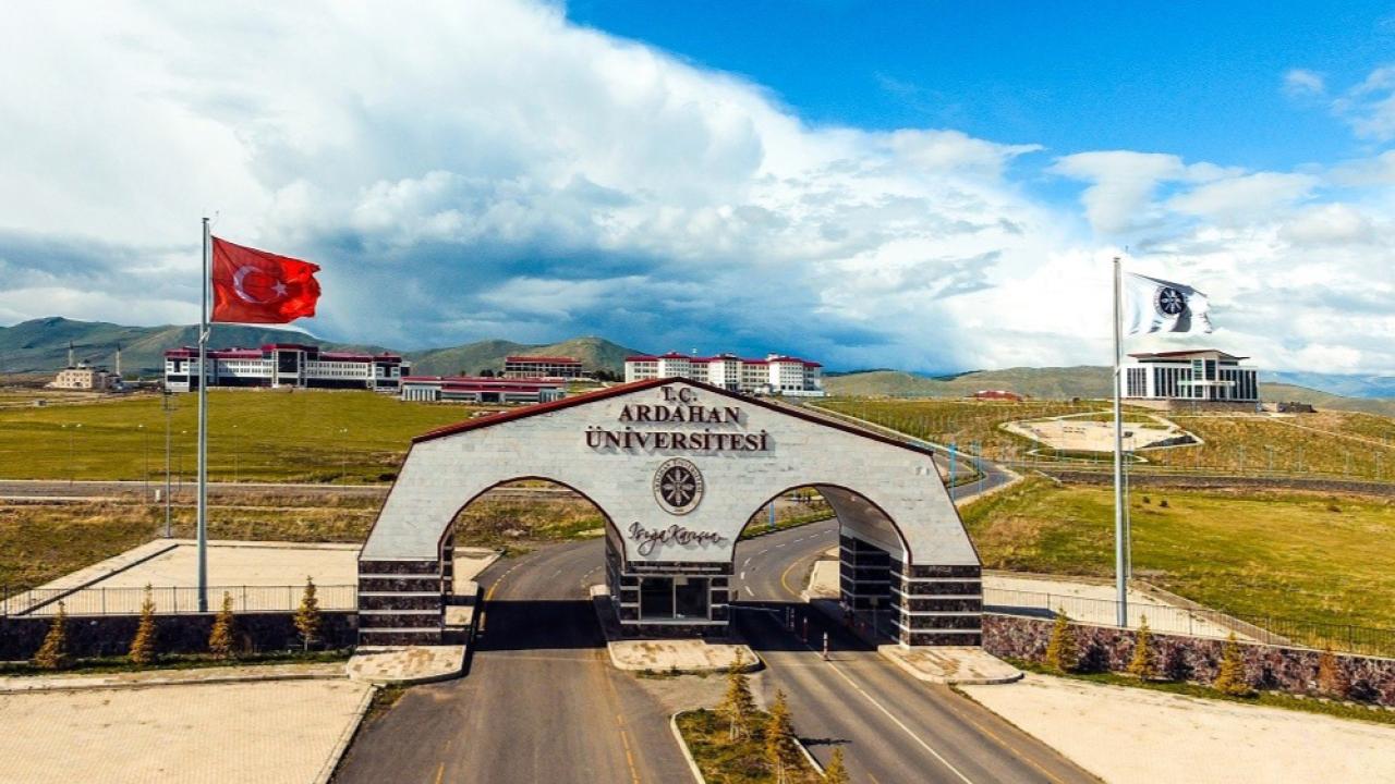 Ardahan Üniversitesi Kampüsüne Akademik Güç Katıyor: İşte Başvuru İçin Gerekli Tüm Dosya Detayları!